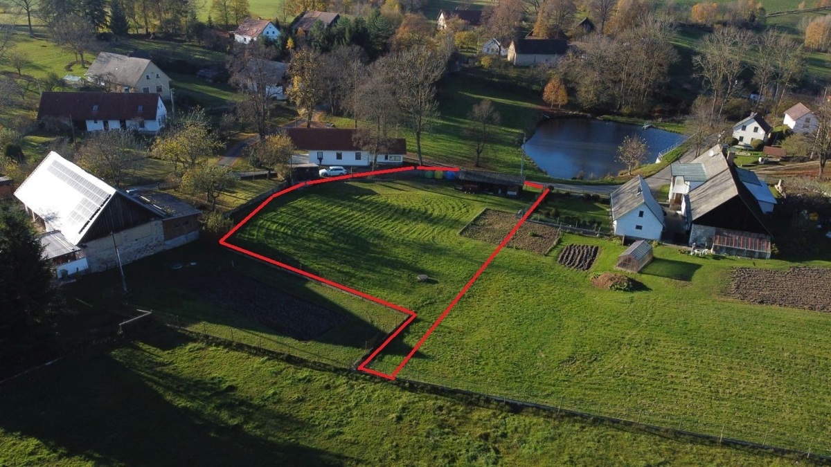 Photo 1 - Land for sale · Housings · 1 688 m²